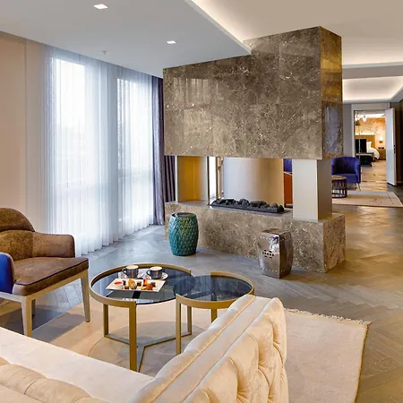 Wanda Vista 5*