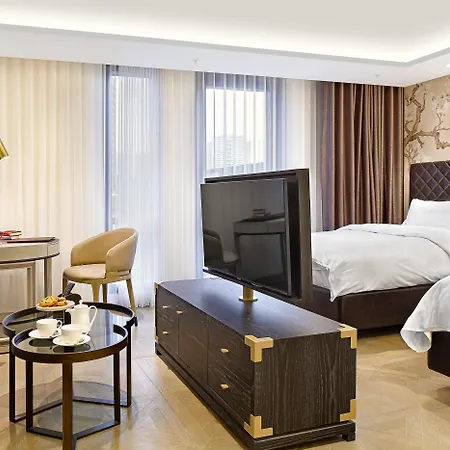 Wanda Vista 5*
