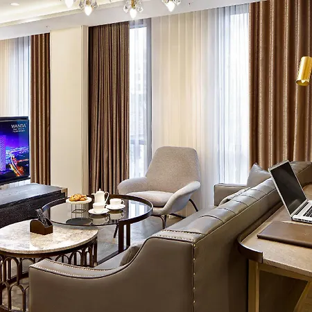 Wanda Vista 5*